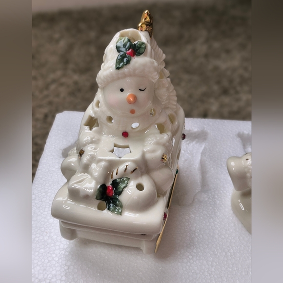 Holiday Home Accents Set of Two Snow Kids Tealight Candle Ceramic - Picture 6 of 16